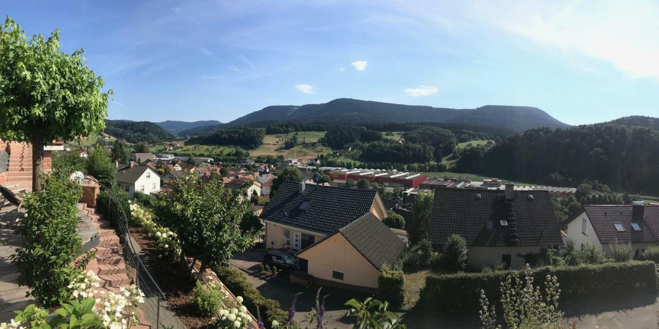 Schwarzwald Lodge Oppenau Exterior photo